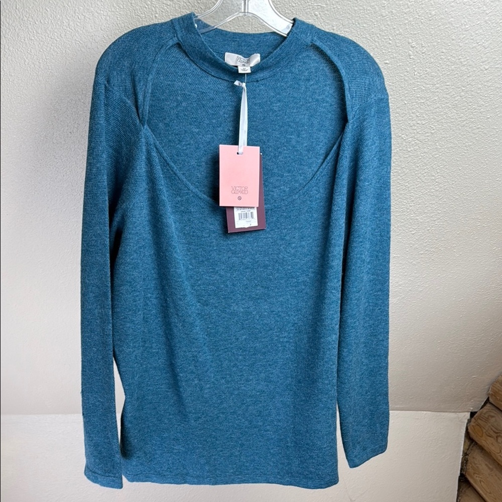 NWT VICTOR GLEMAUD X Target Teal Long Sleeve SweaterTop. Size 1X